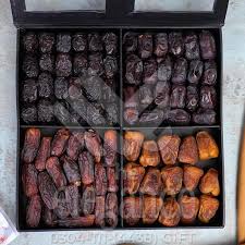 Dates Gift Box